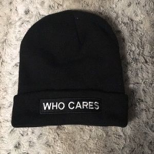 Black who cares beanie